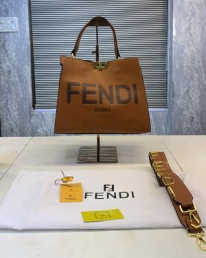 FENDI ROMA PLAIN LADIES TRENDY LEATHER HANDBAG ( COFFEE )