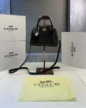 COACH GEORGIE SHOULDER BAG WITH ORIGNAL FOLDING BOX ( DARK BROWN)