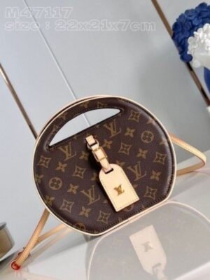 LOUIS VUITTON CASUAL STYLE PLAIN ELEGANT STYLE LOGO SHOULDER BAG ( COFFEE )