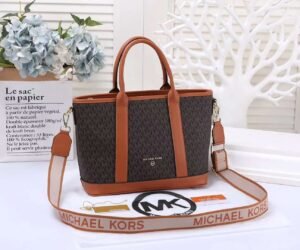 MICHAEL KORS SIGNATURE LOGO SATCHEL MEDIUM TOTE BAG (COFFEE)