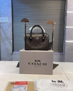COACH SPEEDY ( DARK BROWN )