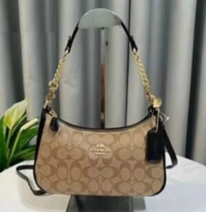 COACH_ TERI SHOULDER BAG IN SIGNATURE CANVAS BAG WITH BOX